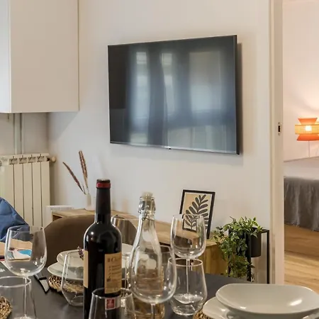 Recien Reformado Plaza Del Ayuntamiento *